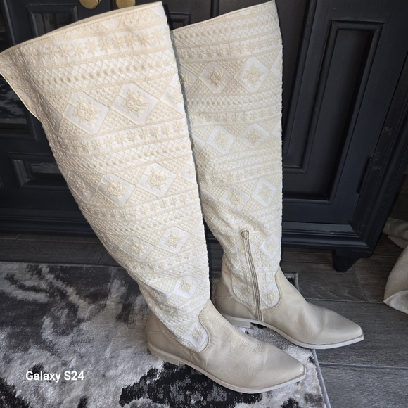Free People Bren Textile Slouch Boots Embroidered Ivory Size 39=9 🤍🤍 - Picture 6 of 10